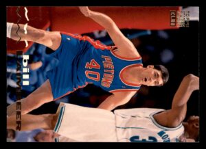 1993-94 Stadium Club #131 Bill Laimbeer Members Only